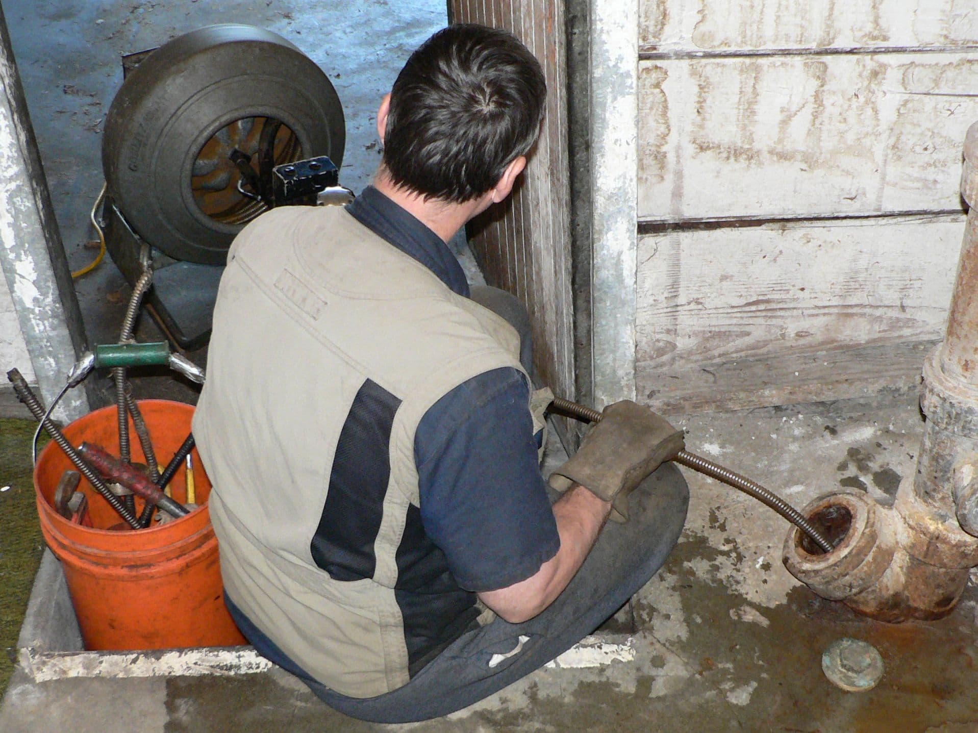 Rooter Services: What Are They All About? | Lazy Drains