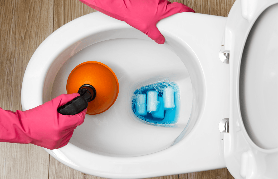 How Do You Unclog a Toilet? 5 Simple Ways
