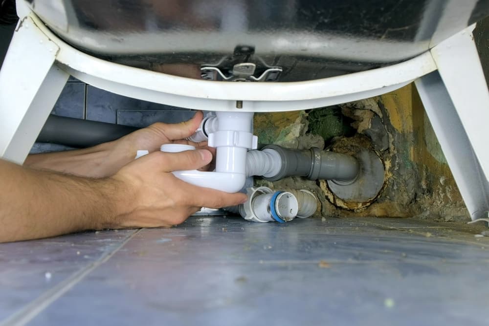 How to Prevent Septic Disasters with Regular Tub Drain Maintenance