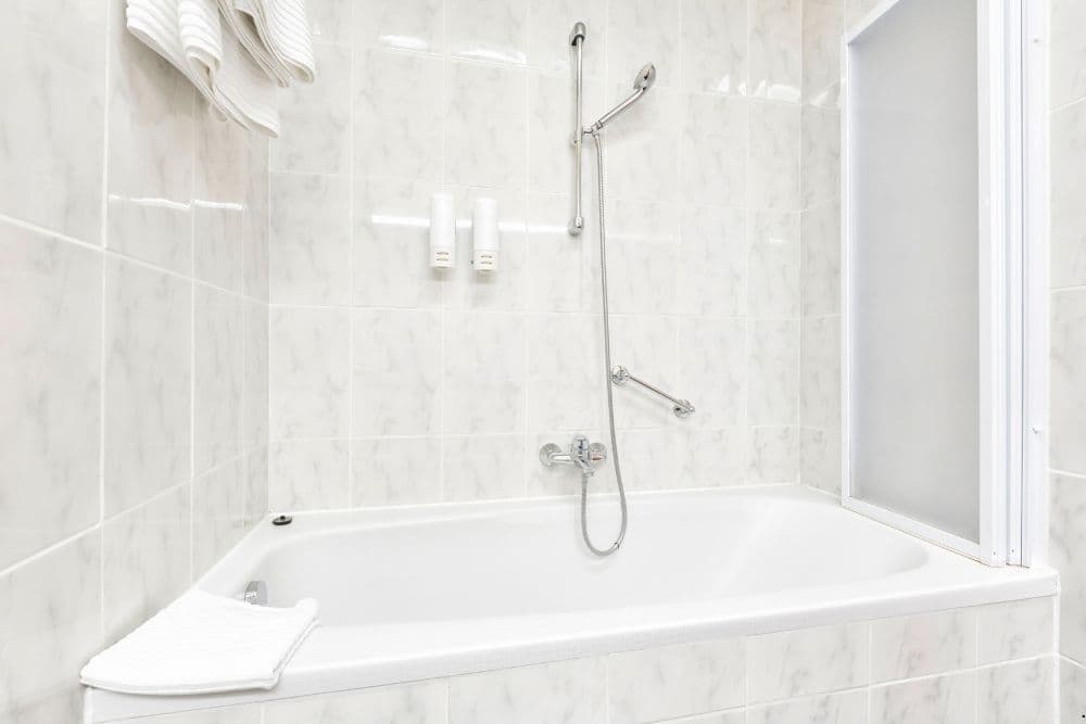 How to Tell If Your Tub Drain Issues Are Linked to Septic Problems